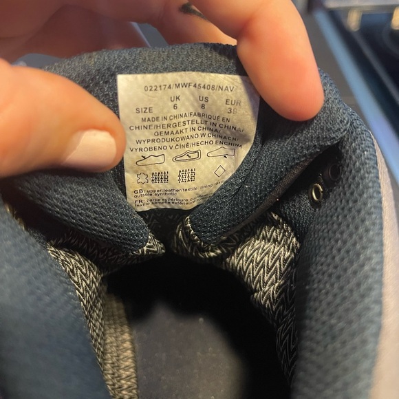 Mountain Warehouse hiking boots US 8 - Picture 6 of 7